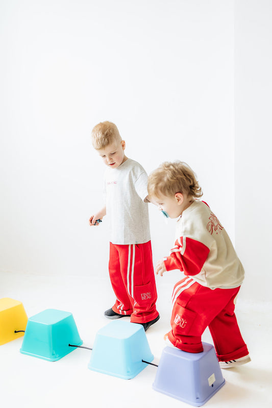 Play dept clothing set